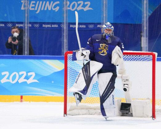 Фото «На него будет объявлена охота»: хоккейный эксперт оценил перспективы вратаря «Сибири» Сятери после золота на Олимпиаде 3